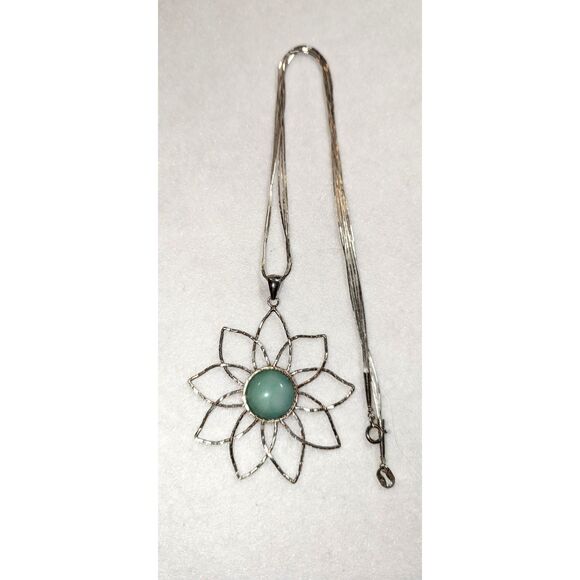 Milor Sterling Silver Chalcedony Flower Pendent on Triple Liquid Silver Chain - Picture 2 of 11